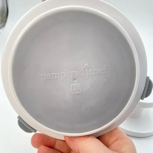 Pampered Chef Burger and Slider Press White Gray 3 Piece Patty Maker 1174 - Picture 3 of 7